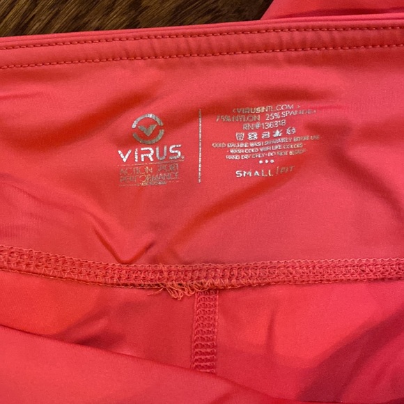 Pink Virus sport performance crop pants - Picture 9 of 9
